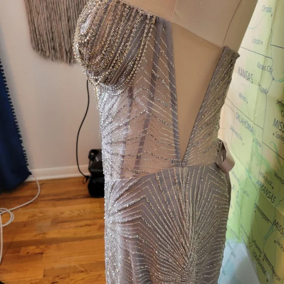 Alglist Silver Beaded Strapless Dress Lace Up Back Size 8 - Picture 7 of 17